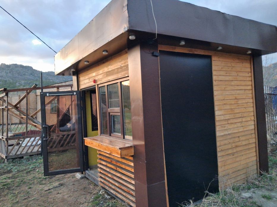 Продам киоск большой