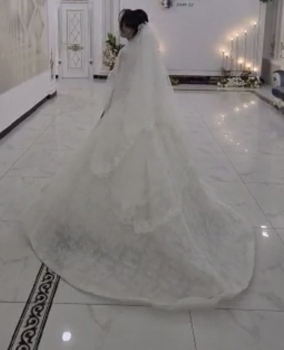 Свадебные платья