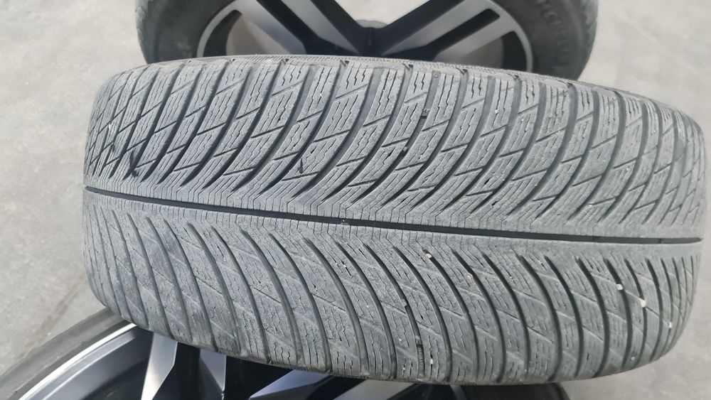 Гуми Мишелин pilot alpine 5 SUV 255x45x20
