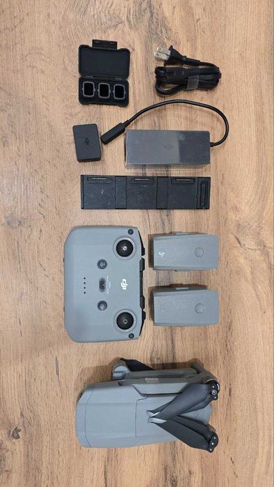 Дрон DJI Mavic Air 2 Fly More Combo