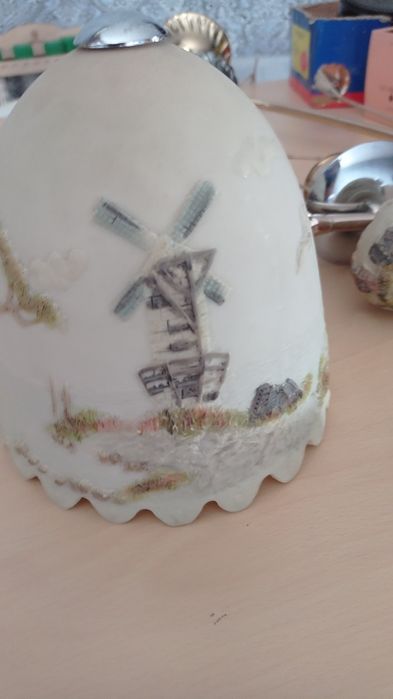 Продам  люстры срочно