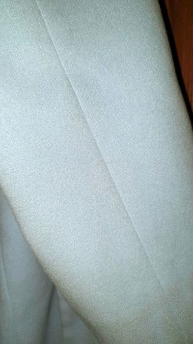 Продам женское пальто