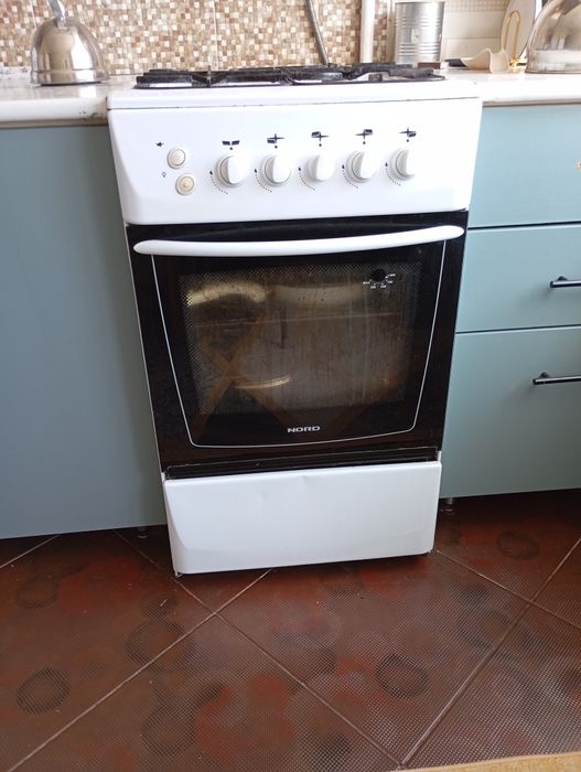 Продам газ плита