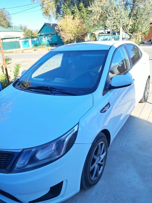 Продам Kia Rio 2012 года