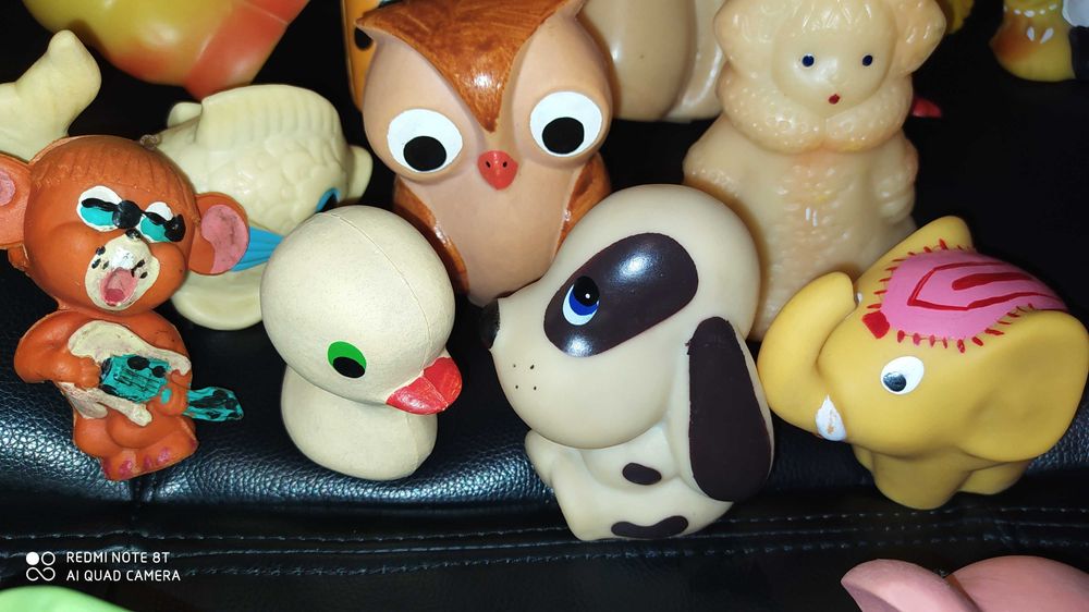 Голям лот стари гумени играчки от соца