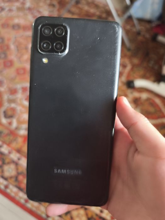 Продам Samsung Galaxy A12