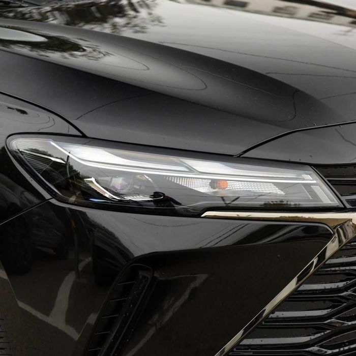 Chevrolet Monza 23-25 стекла фар