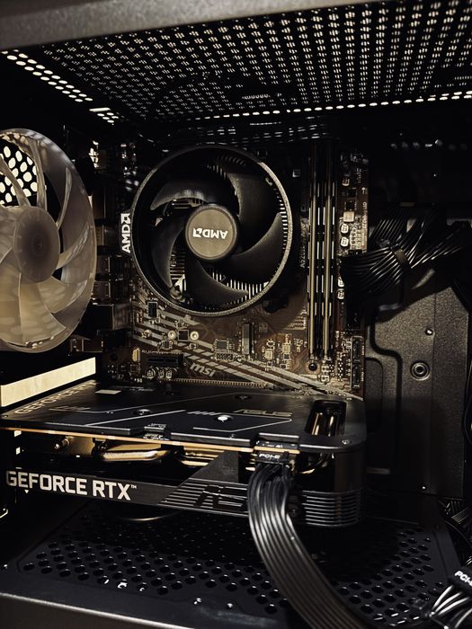 [NOU-GARANTIE] PC Gaming Ryzen 5 3600 / RTX 5050 / 8GB / SSD / RGB