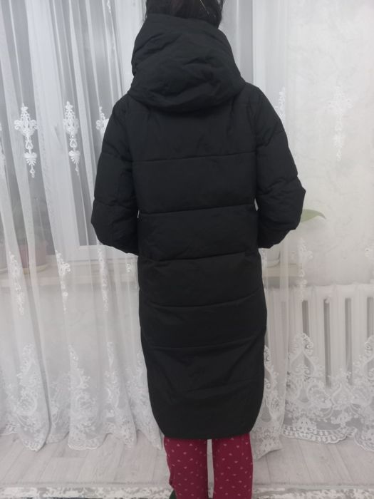 Продам  зимнии пуховик
