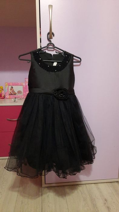 Детска рокля 6, 7 години