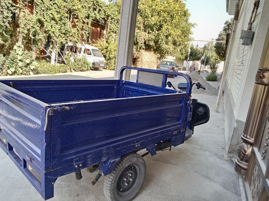 Муравей скутер сотилади