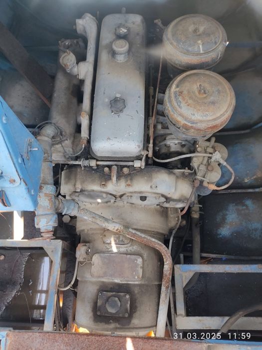 Двигатель ЯАЗ 204