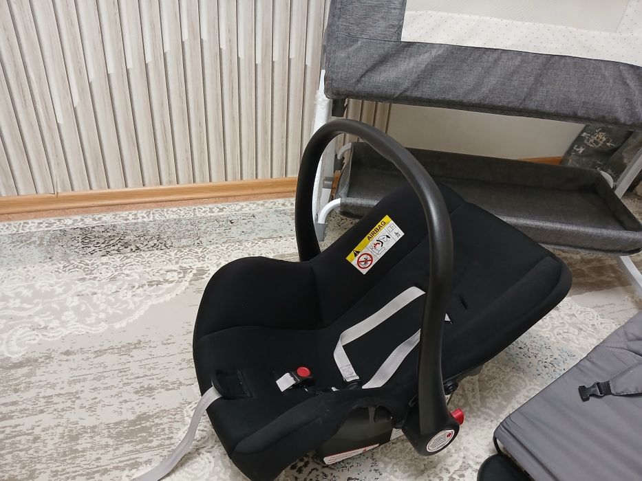 Продам коляску kidilo 2/1