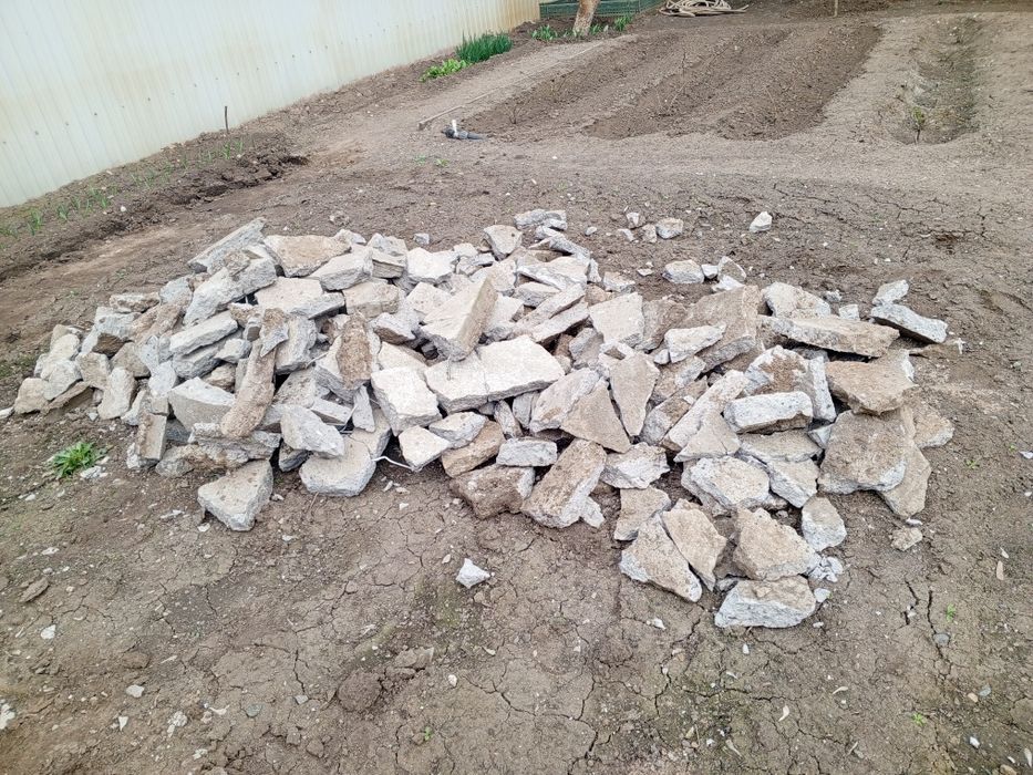 Бут бесплатно самовывоз.