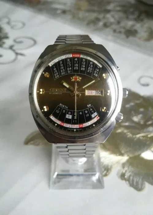 Продам часы-ОРИЕНТ