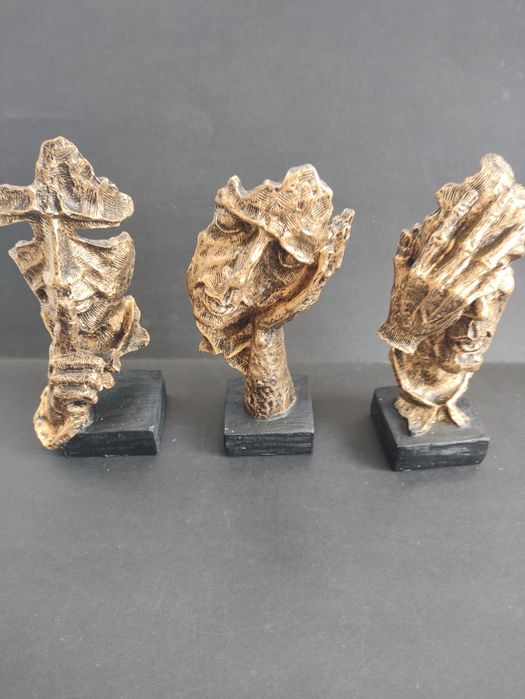 Set 3 Statuete decorative, rasina, 16,5 x 7.5 x 6 cm, auriu/negru...