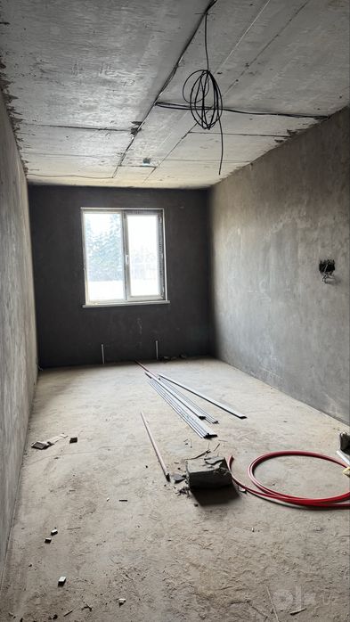 Продается квартира сергили 2х комнатная +цоколь бонус
