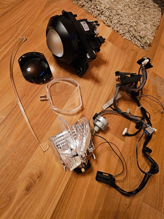 Piese far bmw f30 Adaptive bixenon dreapta