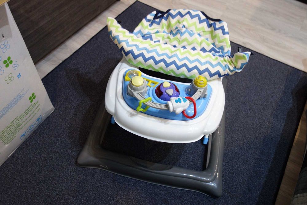 Продавам Детска проходилка Cangaroo Eddy Blue