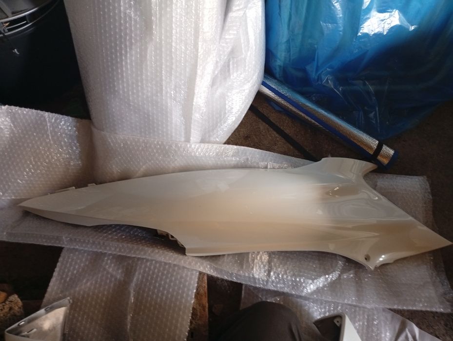vand plasticuri aripi ,Honda PCX 2018-2021