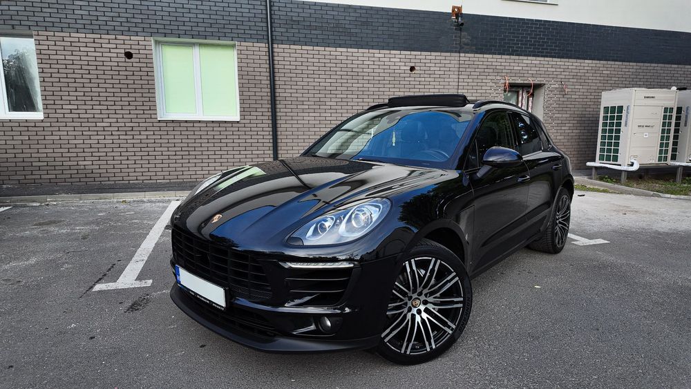 Porsche Macan Porsche Macan S
