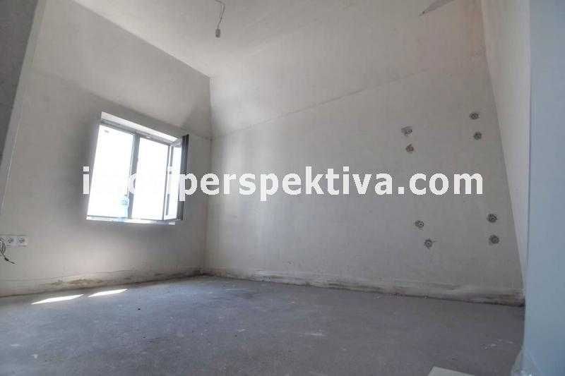 Продава се Двустаен апартамент в Пловдив, Кършияка - 60 кв.м за 1600 €/кв.м - Снимка #5