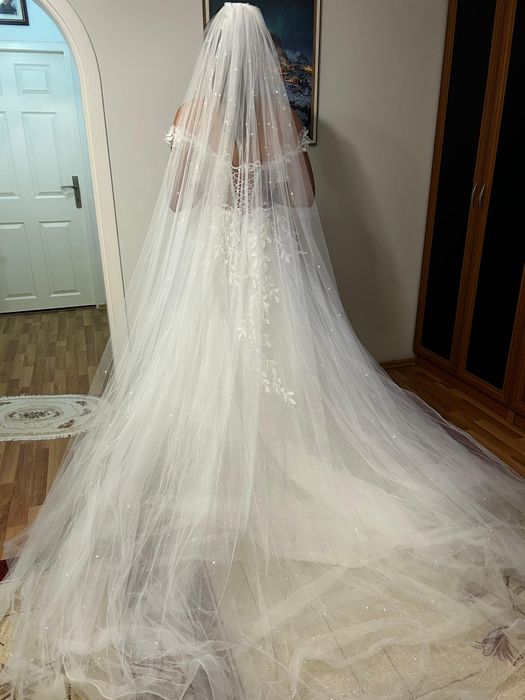 Булчинска рокля.