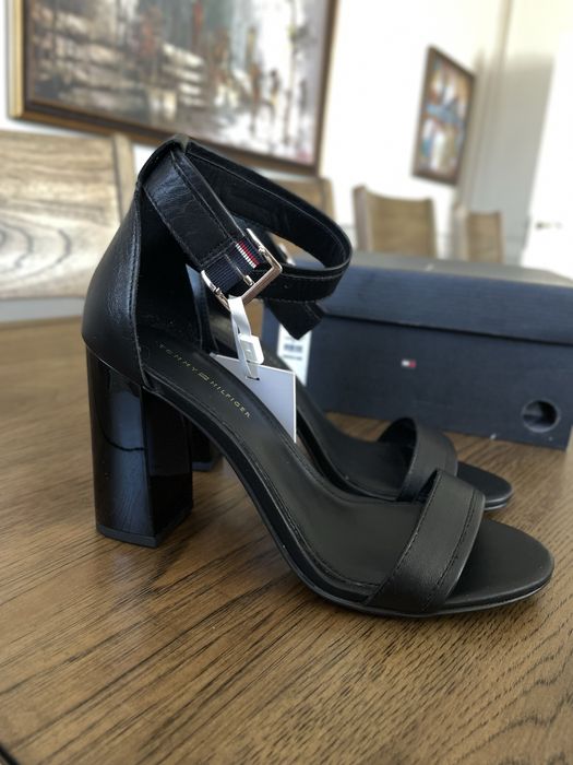 Босоножки Tommy Hilfiger