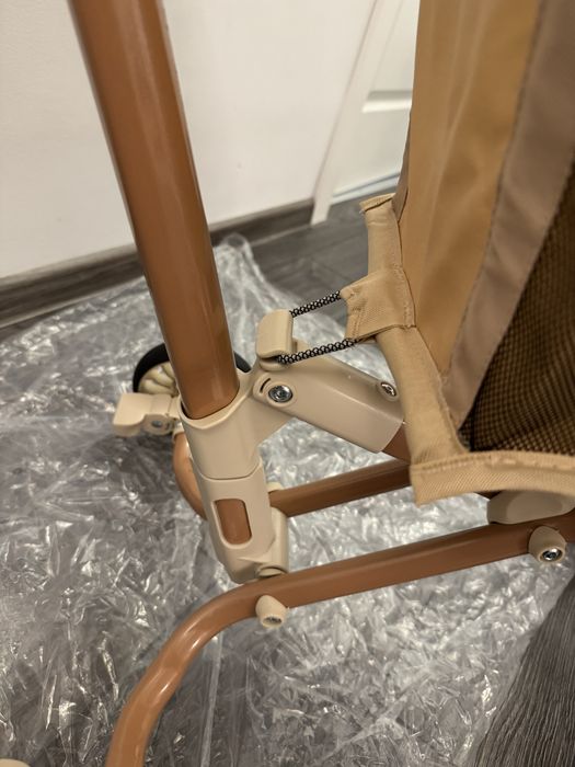 Cărucior Sport portabil pliabil / tip troller pentru copii