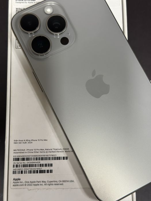 Iphone 15 Pro Max 256/sim karta Titan