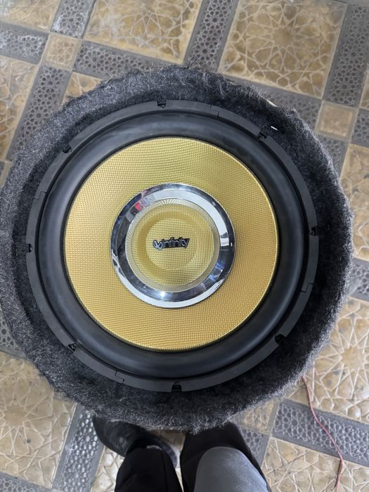 Pioneer 1000w infiniti sabufer orginal