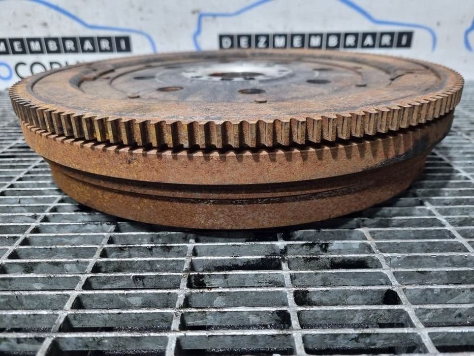 Volanta Mitsubishi Outlander Facelift 2.2 D 2009 - 2012 156CP Automata 4HK (1149) Diesel ...