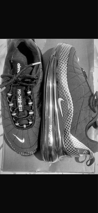 vand air max 720 marime 36,5