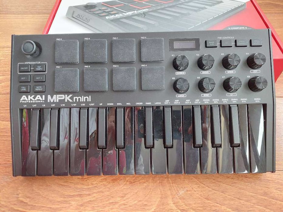 Vand Clapa Midi, AKAI Professional MPK Mini MK3 Black, NOUA
