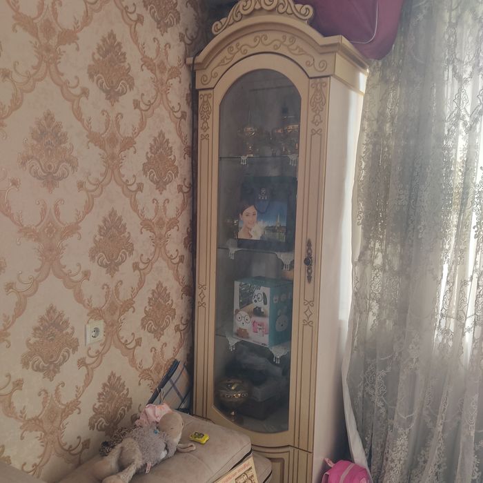 Penal mebel sotiladi