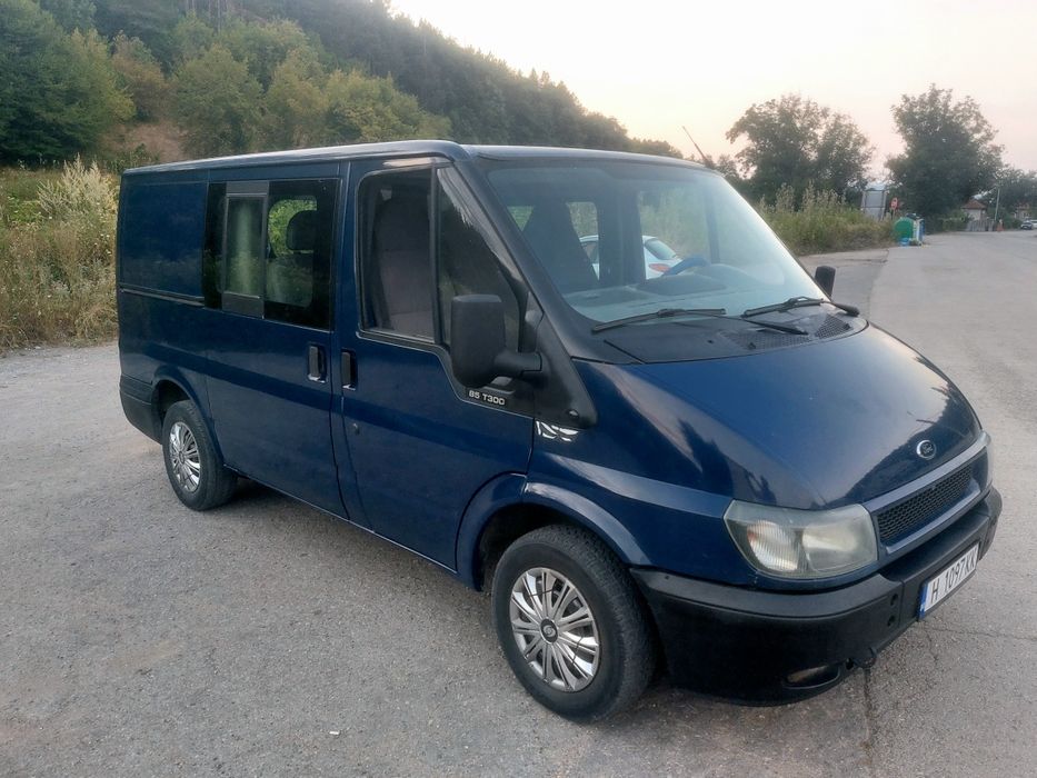 Форд Транзит 2.0tdci.  5+1места