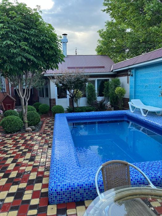 Продаётся 2 дачи на одном участке