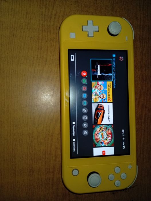 Продам почти новый Нинтендо свитч