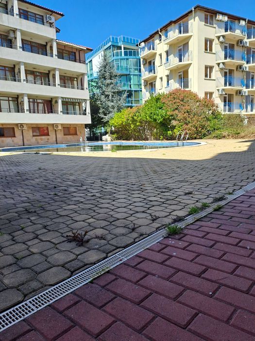 Студио апарт,стая  Почивка в Приморско, басейн,първа линия