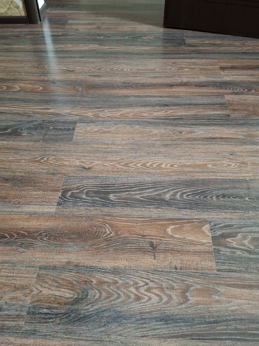 Ламинат в хорошем состоянии