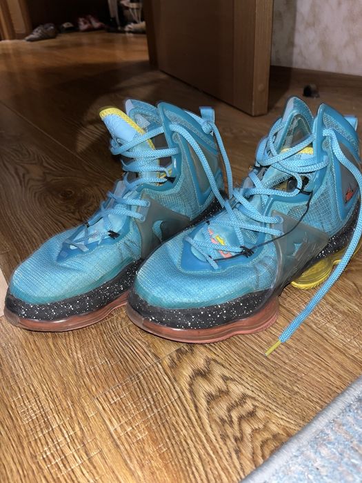кроссовки nike lebron 19