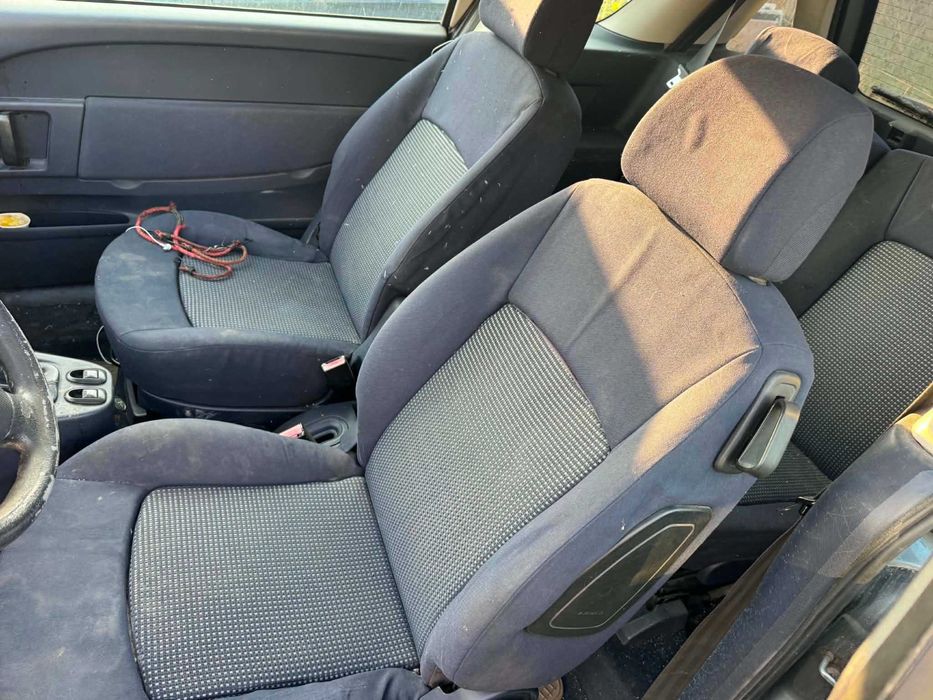 peugeot 1007 1.4 hdi на части пежо 1007 1.4 хди на части
