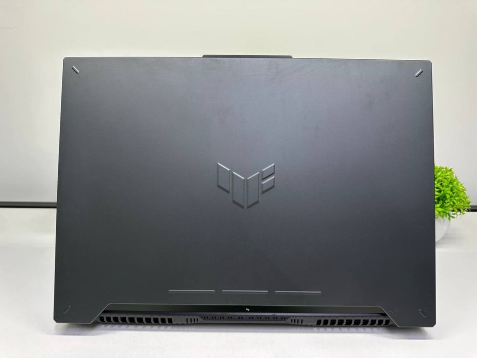 Asus Tuf Gaming core i7-12