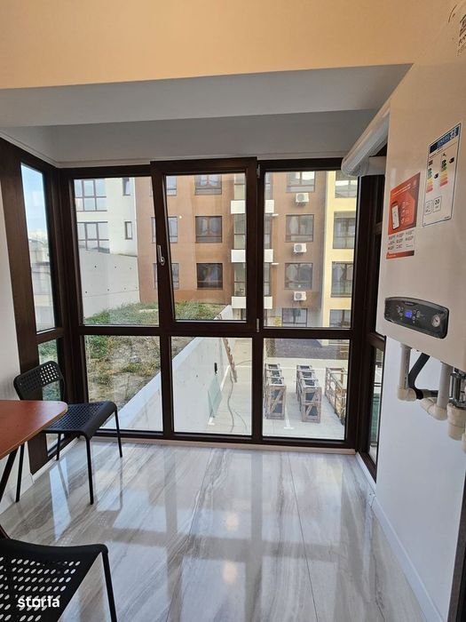 Apartament cu 2 camere de vanzare. Moon Reflexes. Loc de parcare