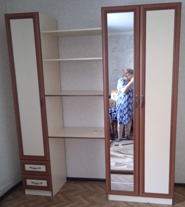 Шкаф в спальную комнату
