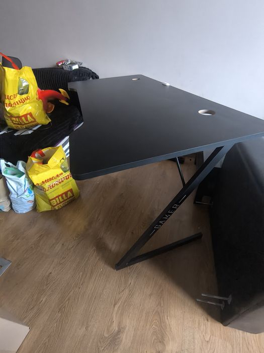 Гейминг бюро/gaming desk