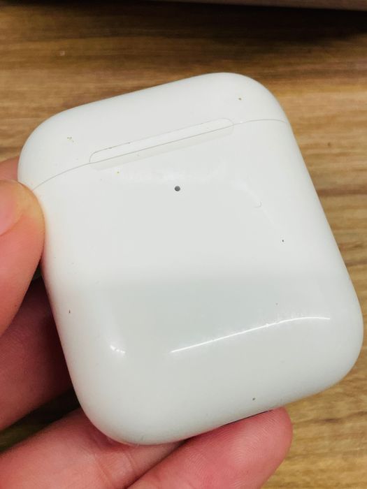 Apple airpods with charging case Оригинални