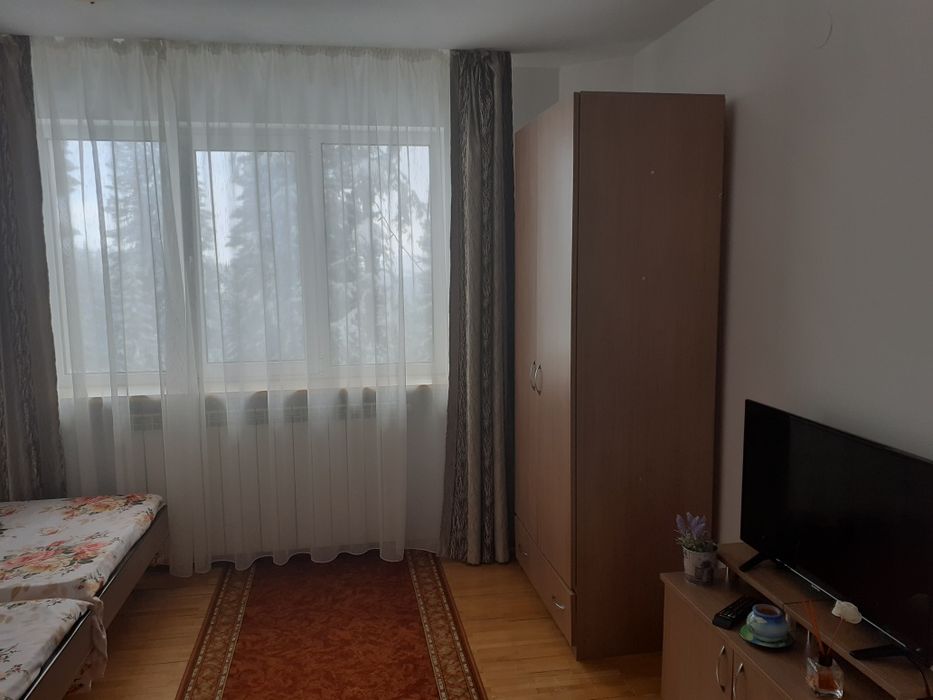 Închiriez cabana Ranca