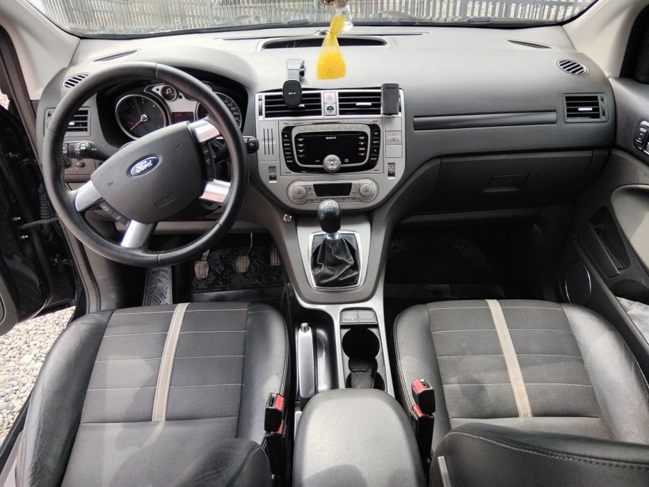 FORD Kuga 2011 — imagine 21