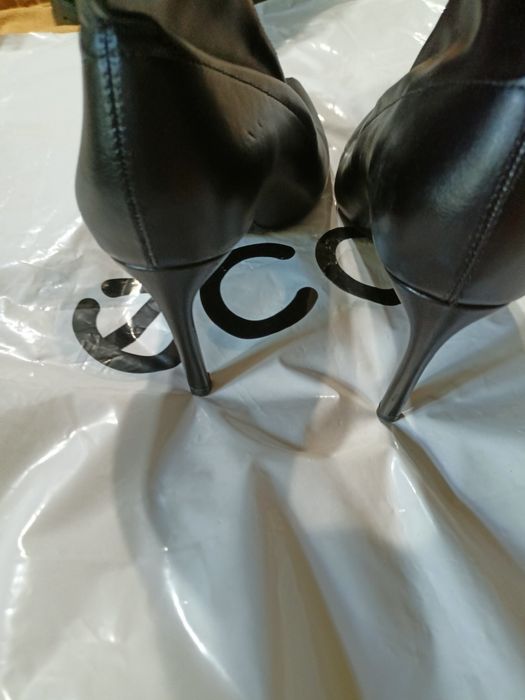 Ботильоны 2 пары и уги 37